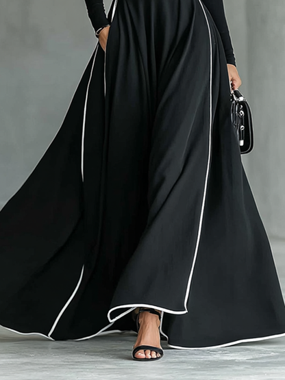 Nicoletta | Abito Maxi Nero con Cuciture Bianche e Collo Alto